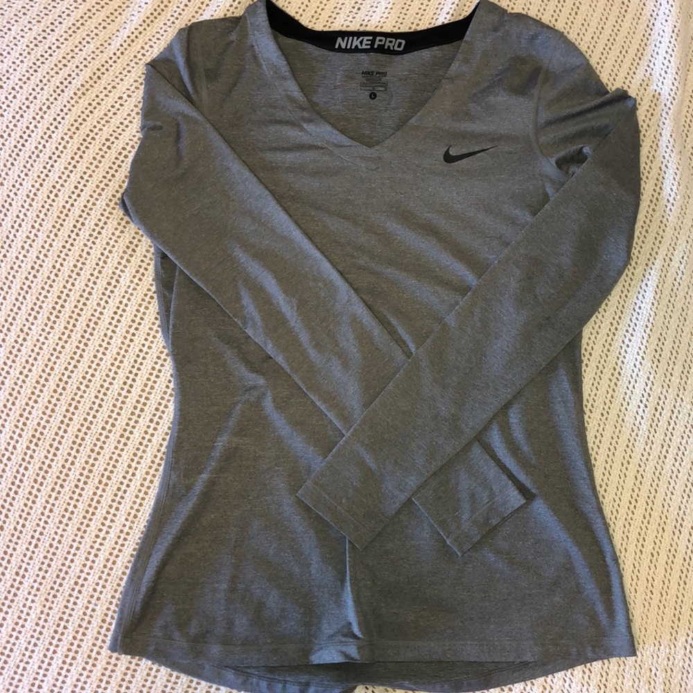 nike pro athletic shirt